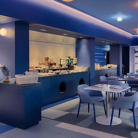 Otel Nhow 4*